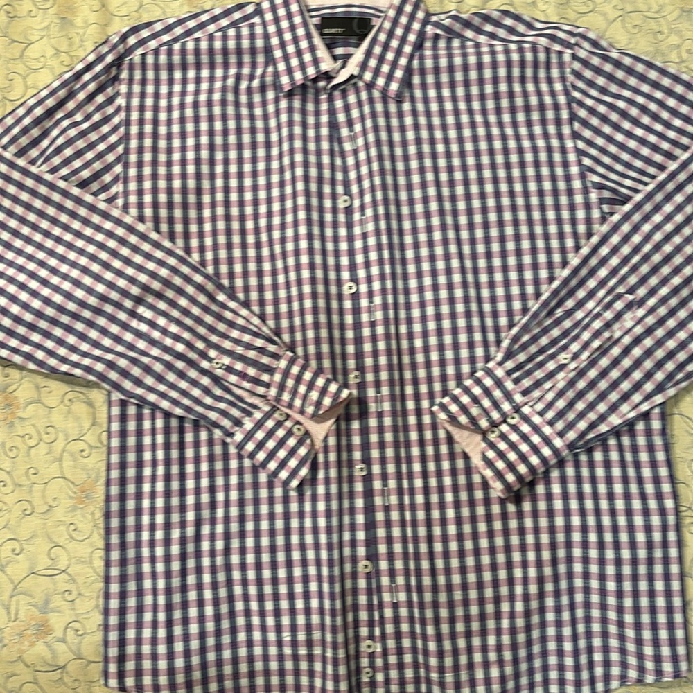 Men’s long sleeve shirt Size Large